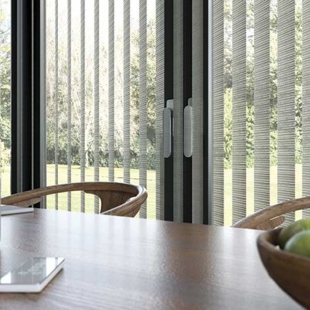 Estores y cortinas